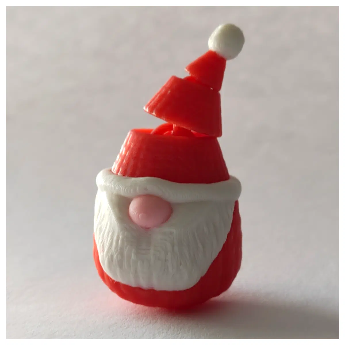 Moving Gnome Keychain Joint Decoration Miniature Figurine Fun Gift Gnome Toy Keyring Accessory