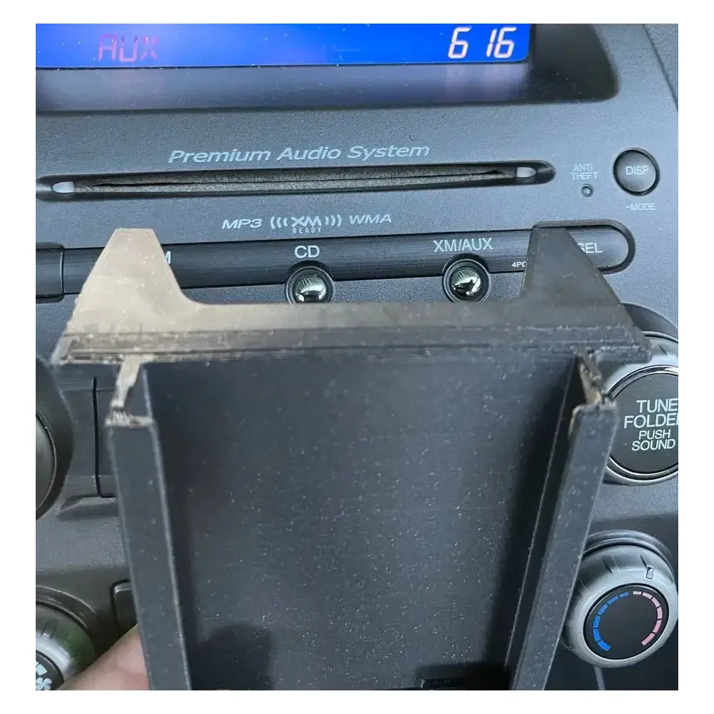 Car CD Slot Phone Mount Holder Base Phone Stand Mobile Holder Car Mount Phone Accessory Stabilized Installation