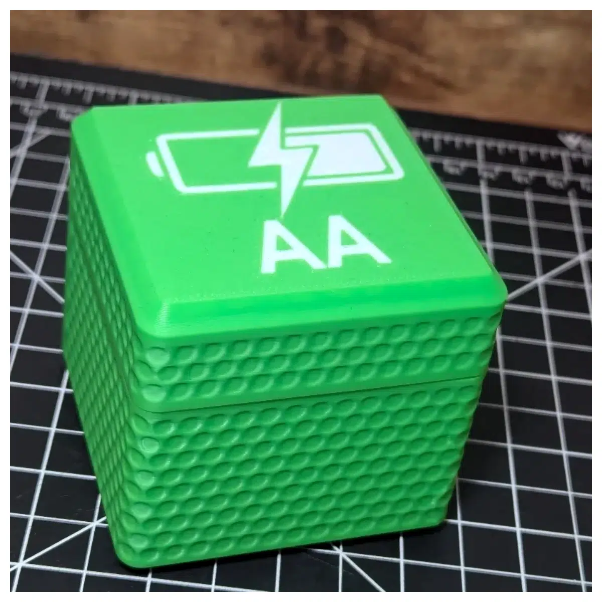 AA Battery Organizer Box Battery Storage Case Phone Headphone Holder Accessory Organizer Charging Case Batteries