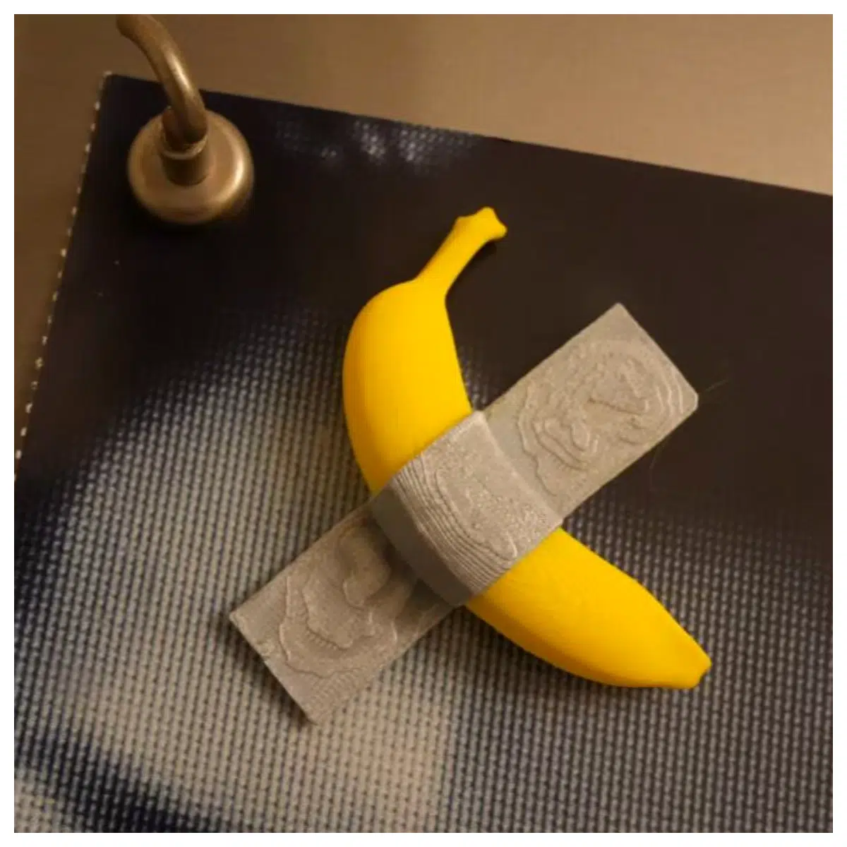 Banana Peel Stickers Magnetic Version Creative Decoration Fruit Stickers Magnetic Fridge Decals Home Decor Accessories