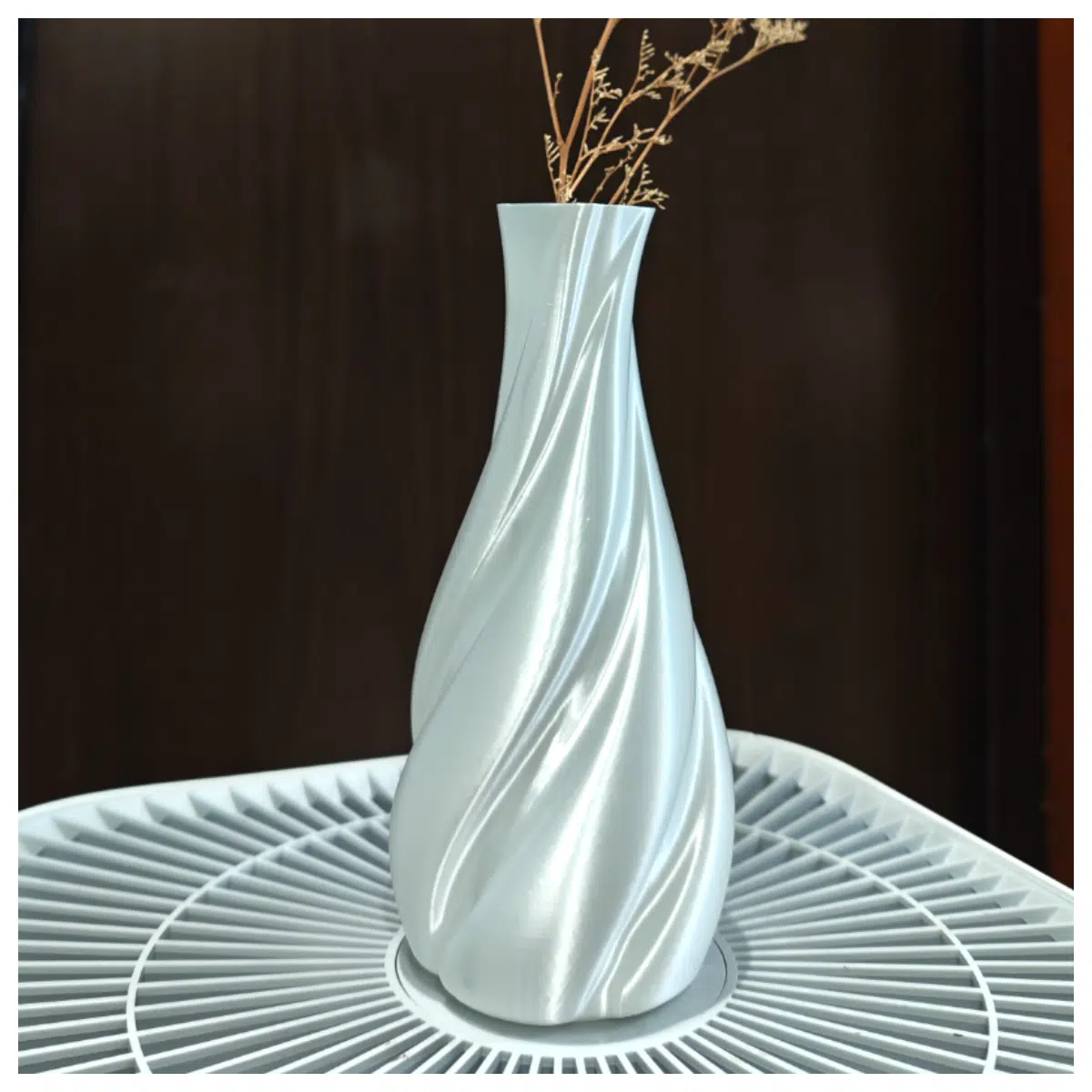 Vase Rotating White Shadow Silk Ceramic Decorative Item Home Decoration Art Silk Vase Accessories