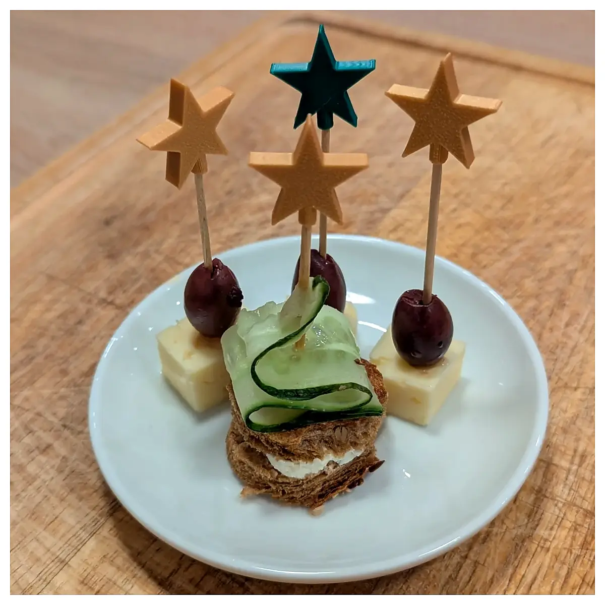Christmas Food Picks Festive Star Picks Food Decor Dessert Picks Christmas Treats Candy Stars Holiday Decorations