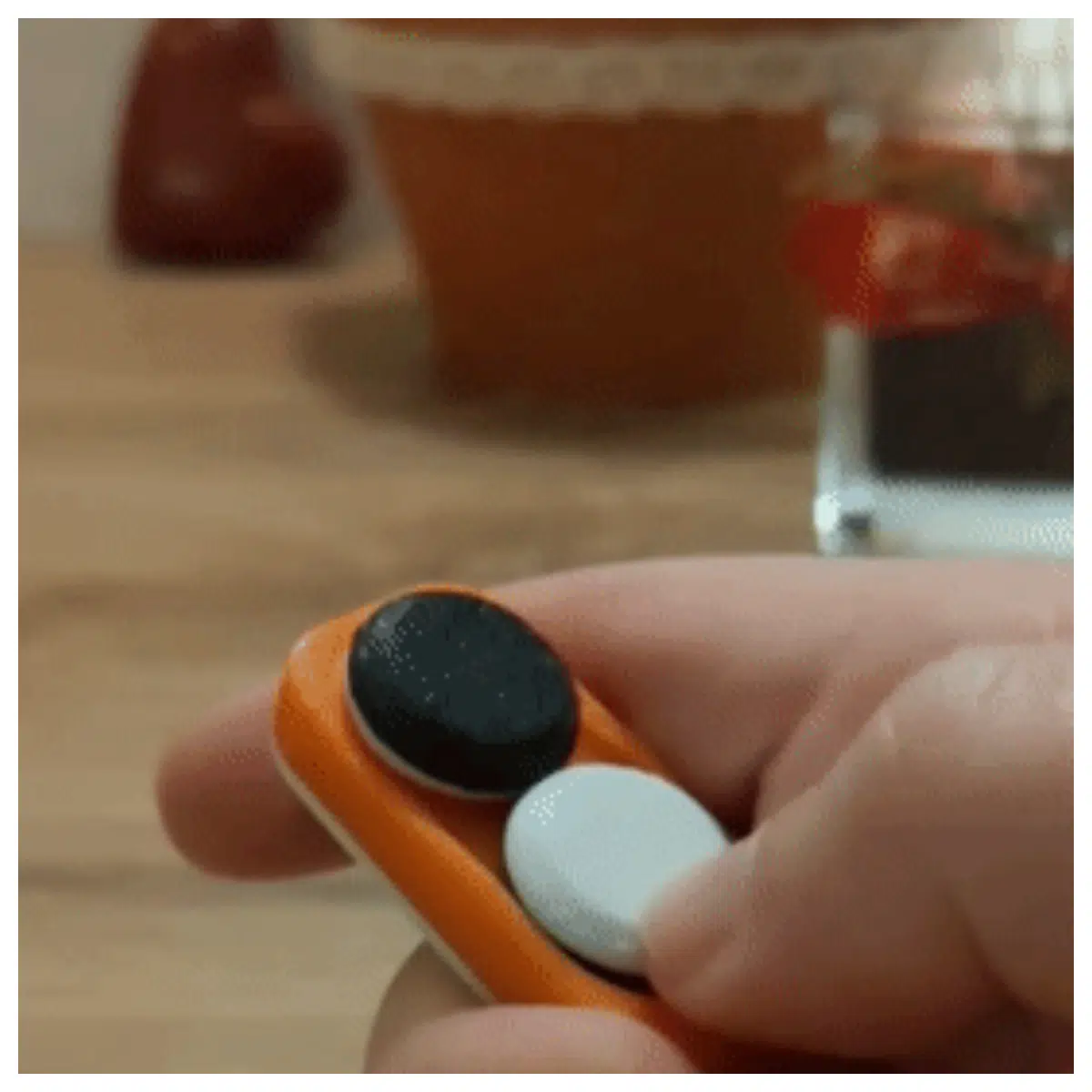 Magnetic Keyring Remover Unlock Stuck Keychains Magnetic Decompression Tool Phone Keyring Accessory Slide Release