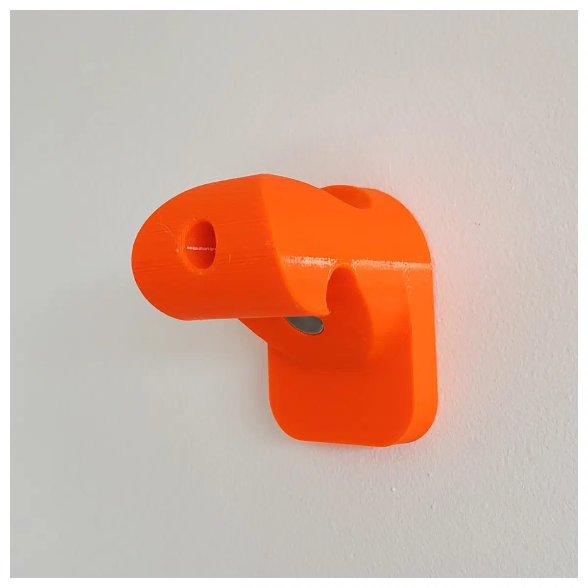 Wall Mounted Bottle Opener Kitchen Hanging Wine Opener Bottle Opener Tool Multi functional