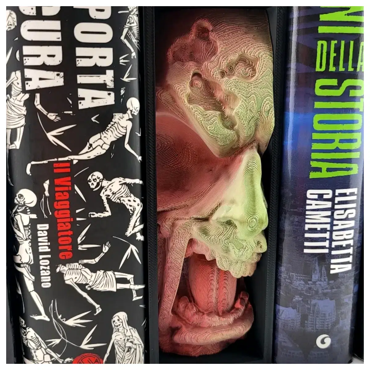 Shelf Decor Zombie Theme Book Display Stand Horror Collectible Book Storage Organizer Decoration