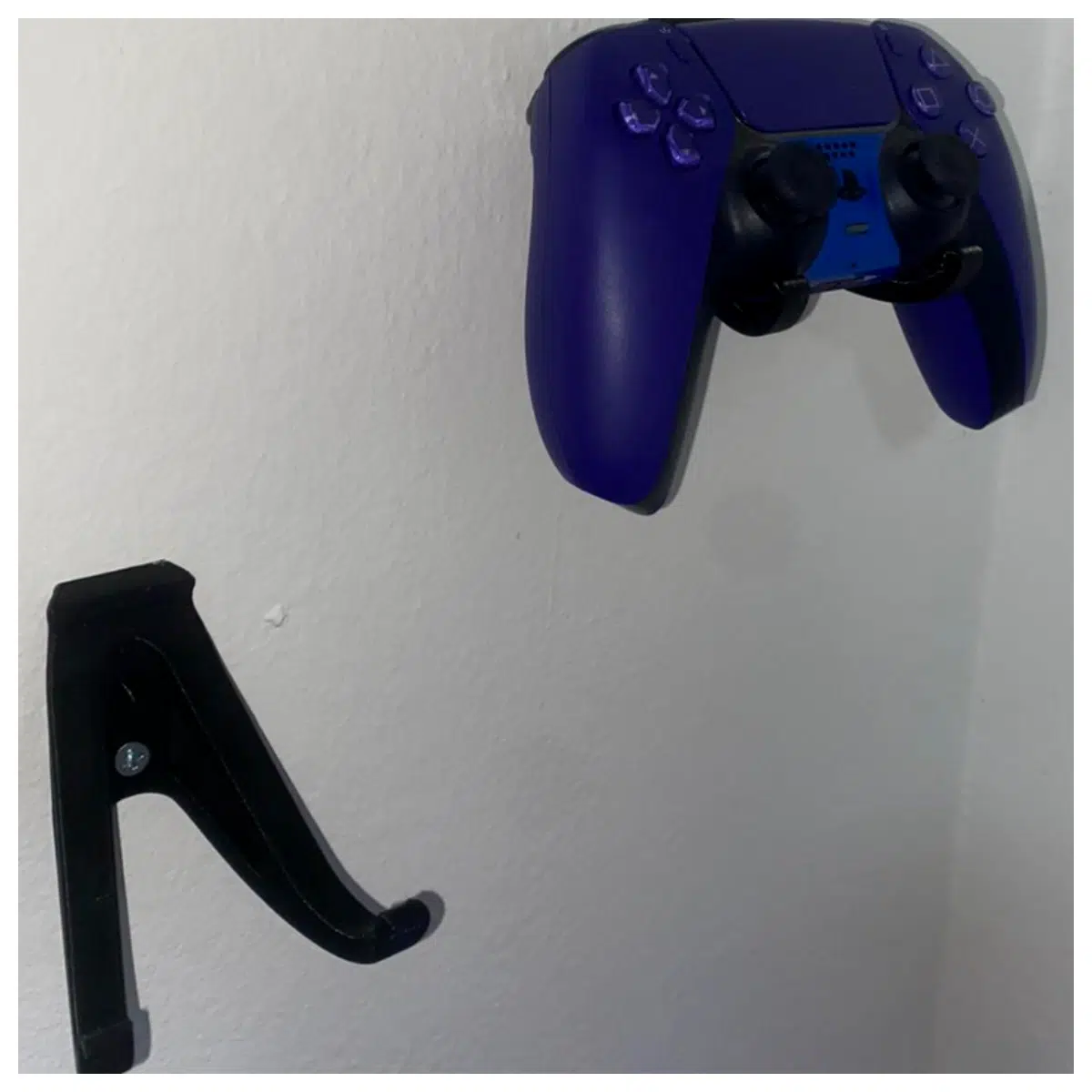 Universal Wall Mount Bracket Installation Support for Monitors CCTV Cameras Security Systems Wall Mounting Accessories