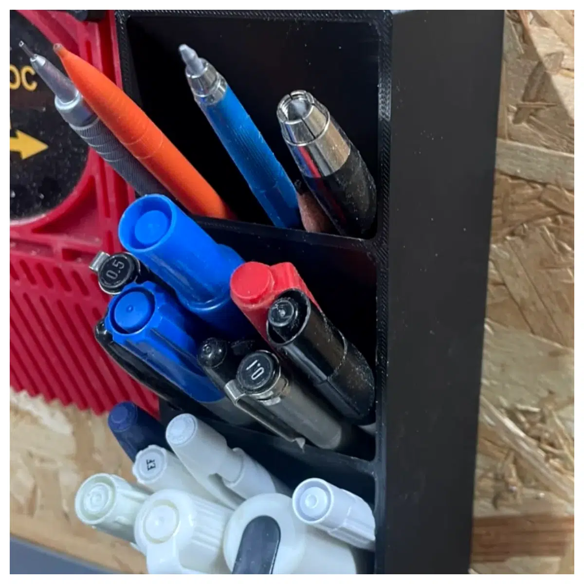 Wall Mounted Pencil Holder Organizer Desk Storage School Supplies Stationery Pencil Case Holder Wall Mounted Pen Rack