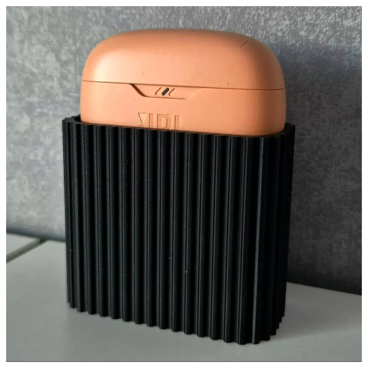 Headphone Earbud Storage Box Holder Phone Earbud Case Accessories Protective Sleeve Mobile Phone Stand Audio Accessories