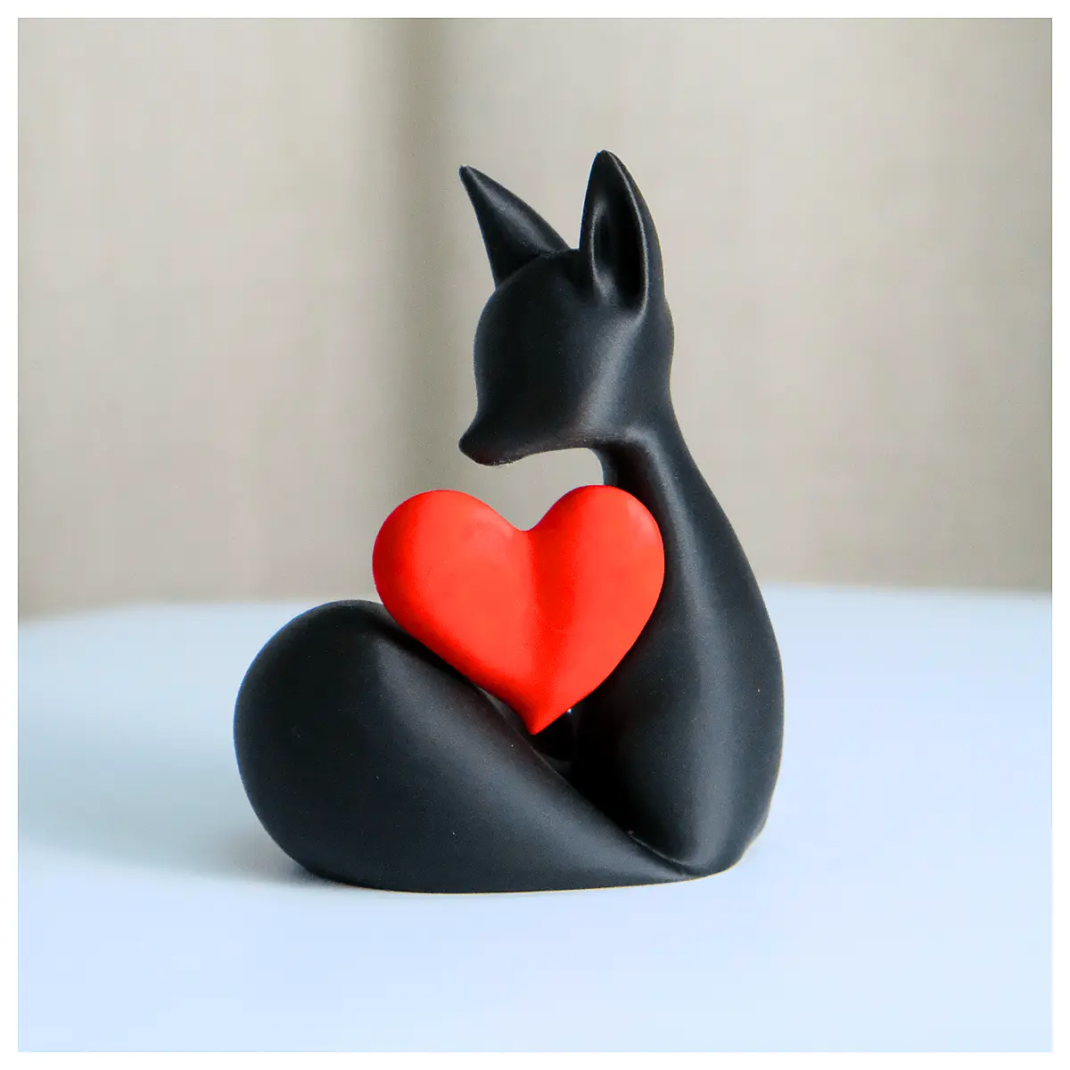 Fox Sculpture Decorative Figurine Cute Animal Art Statue Carving Display Creative Gift Art Piece