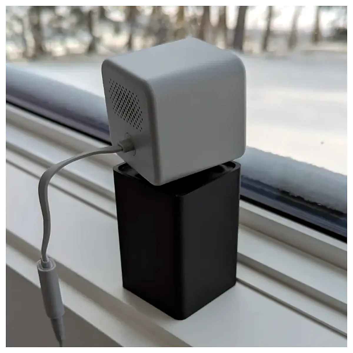 Wyze Cam V4 Elevated Mount Camera Stand Phone Stand Desktop Stand 75mm Compatibility Stability