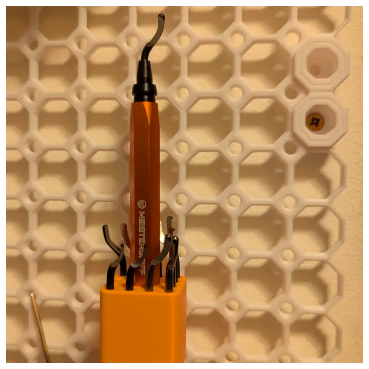 Pin Remover Tool Rack Wall Mounted Organizer Display Shelf for Kitchen Garage Workshop Versatile