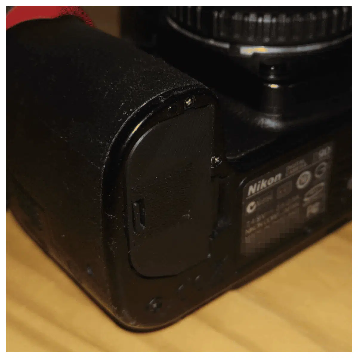 D90 Battery Grip Cover Charging Cover Guard Lens Cap Protection Accessories Photography Accessory