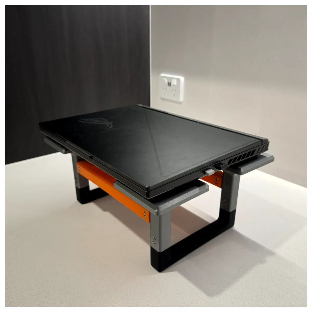 Laptop Stand Computer Stand Adjustable Laptop Support Holder Accessory Desktop Stand Phone Stand