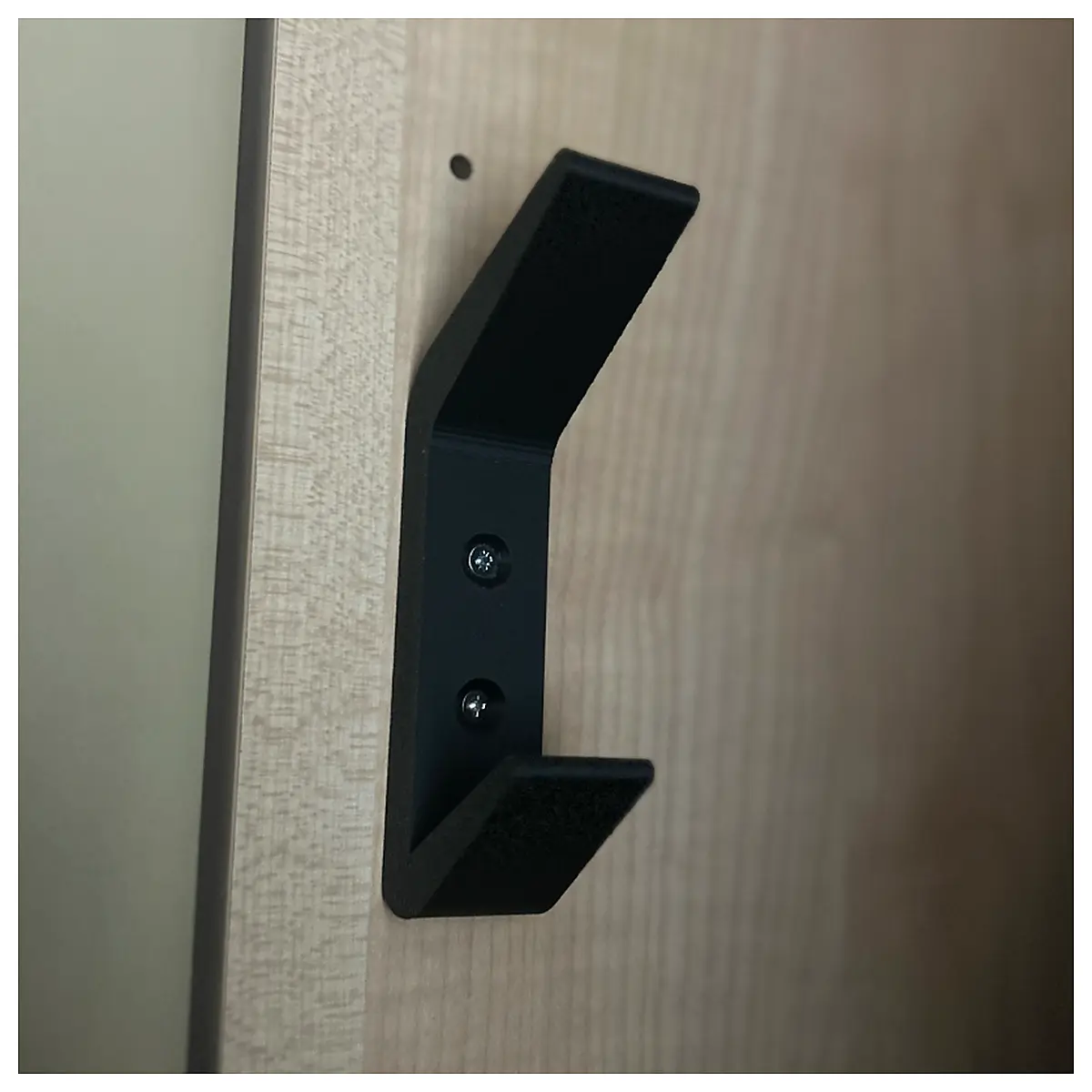 Wall Hooks Durable Hanging Storage Coat Rack Shelf Hooks Organizer Hanging Clothes Rack Wall Mounted