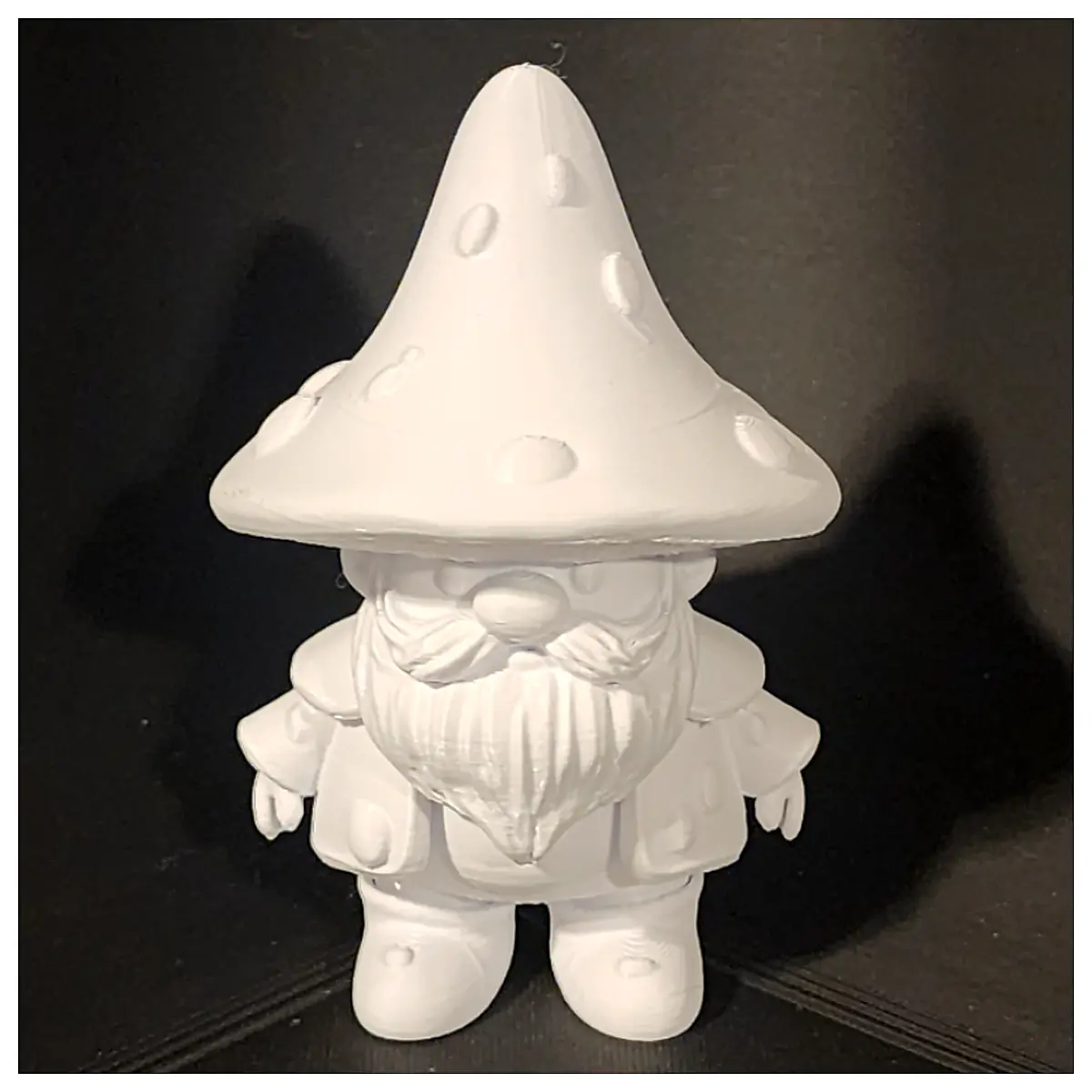 Garden Gnome Decoration Miniature Figures Outdoor Indoor Garden Statues Realistic Gnome Ornament Tree Person Decoration