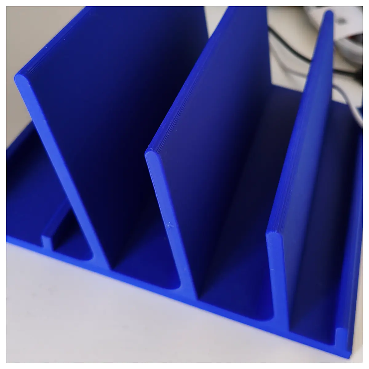 Tablet Stand Phone Holder Charger Stand Desktop Mount Adjustable 3 Section Stable Quick Charge