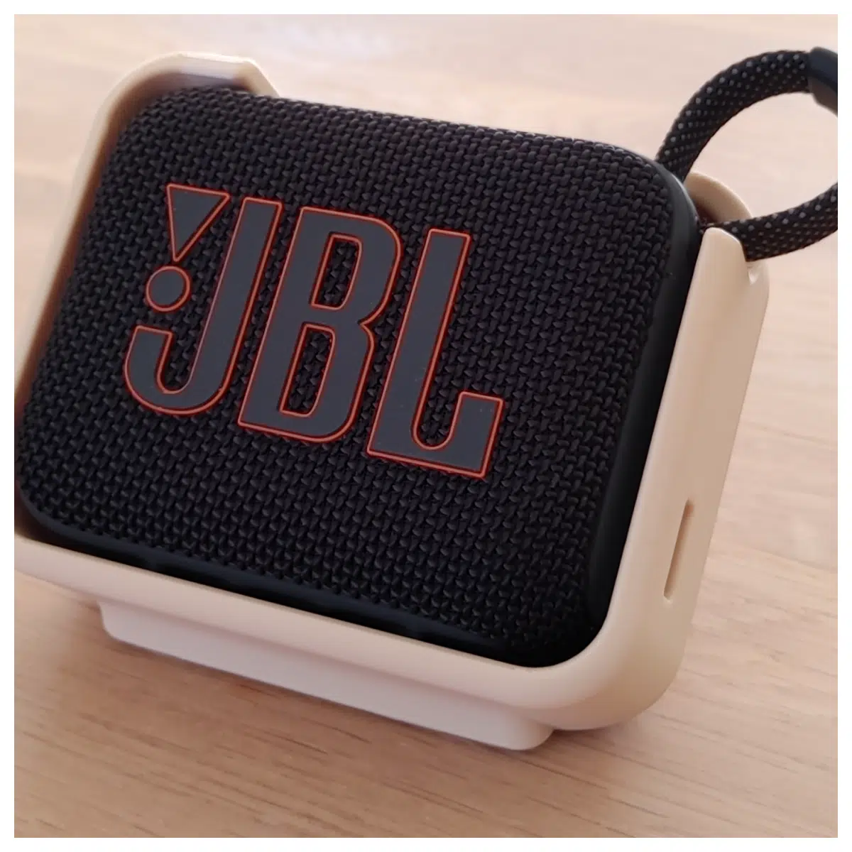 JBL Go 4 Desktop Stand Portable Speaker Stand Compatible with Go 3 Desk Mount Bluetooth Speaker Accessories
