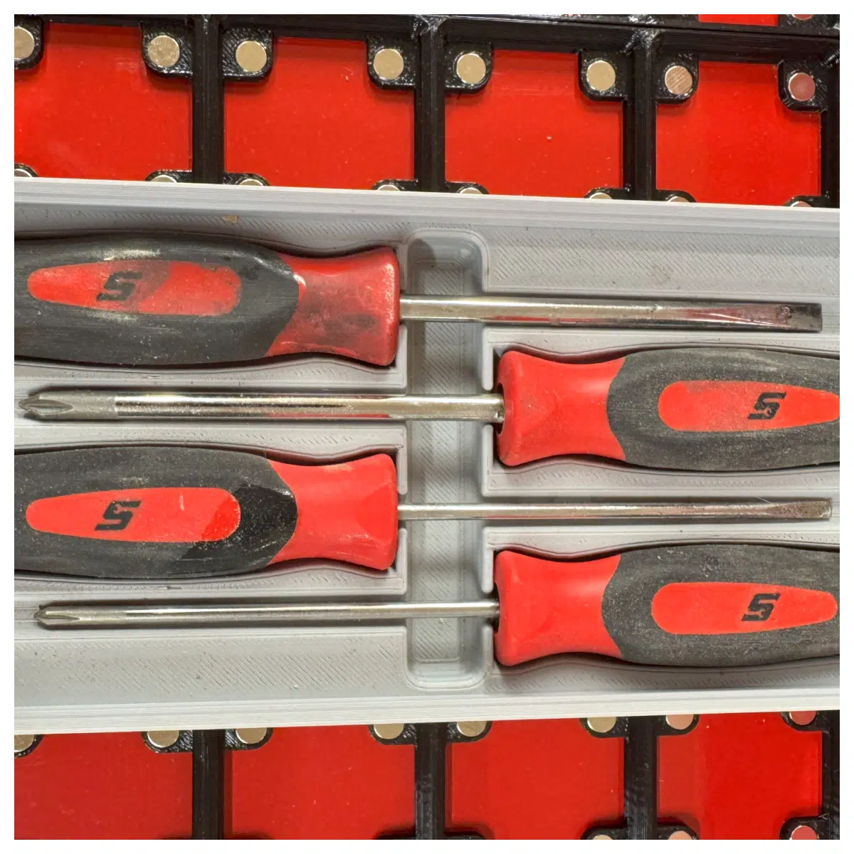 Magnetic Mini Screwdriver Organizer Box Gridfinity Tool Storage Box Screwdriver Accessories Storage Magnetic Desktop Organizer