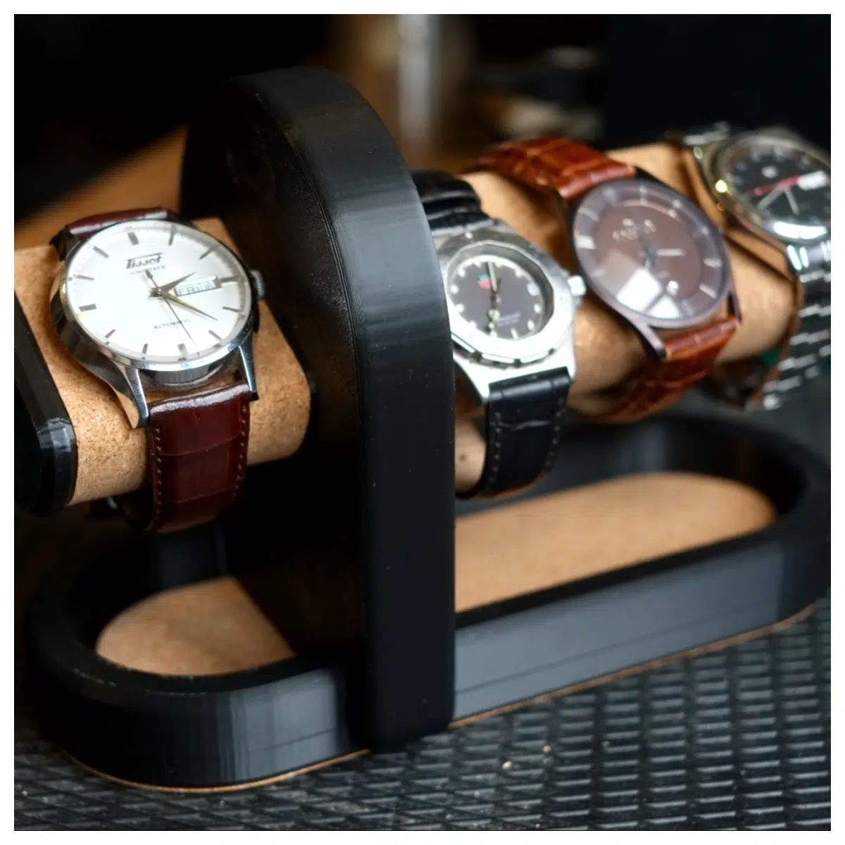 EDC Watch Stand Mobile Phone Holder Desk Watch Display Stand Watch Straps Accessories