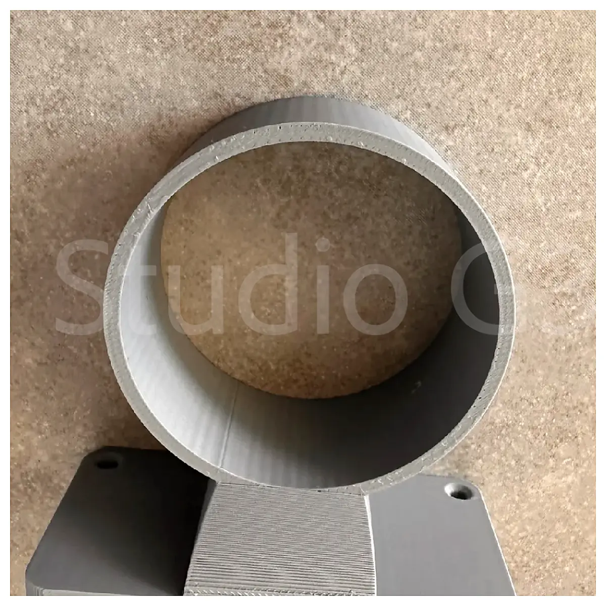 Wall Mounted Mini Vacuum Holder Installation Support Hanging Shelf Wall Storage Simple