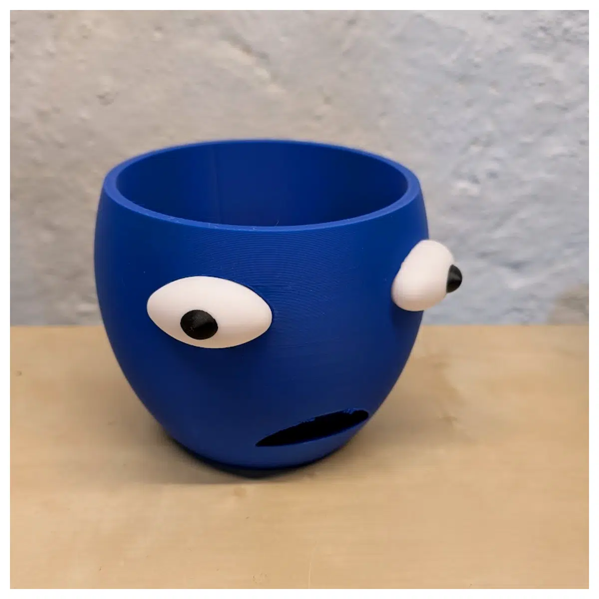 Small Planter Pot Mini Flower Pot Planter Stand Indoor Plant Pot Decorative Planter Simple Planter Green Plant Pot Ideal for Indoor Gardens