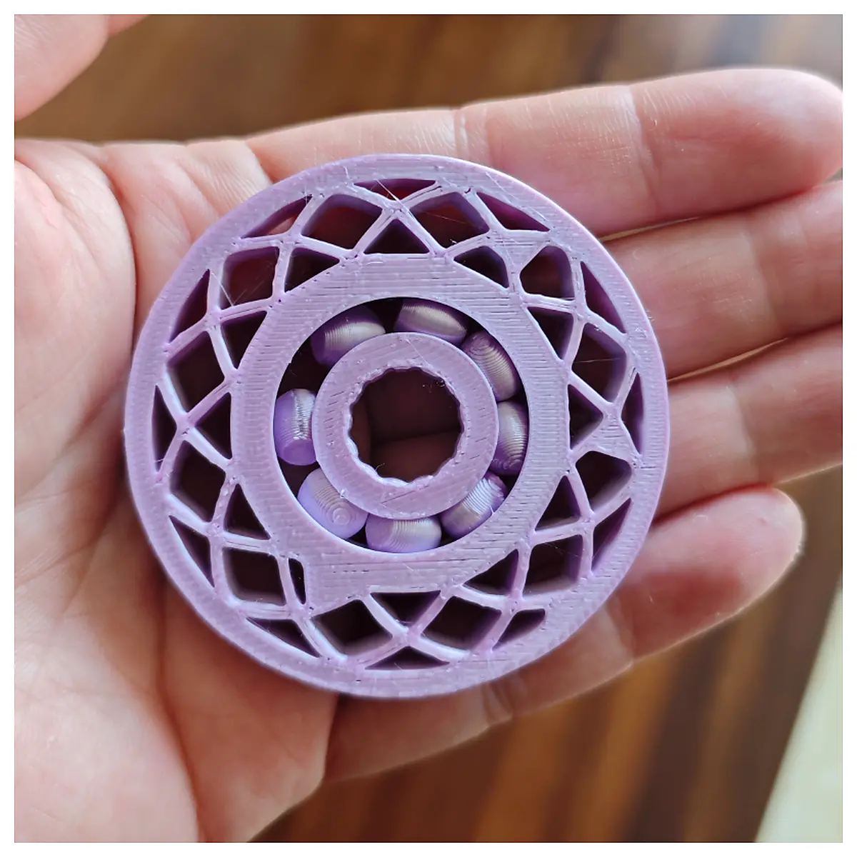 Finger Spin Toy Boys Kids Cool Rotation Stress Relief Gadget Amazing Student Toys Spin Top