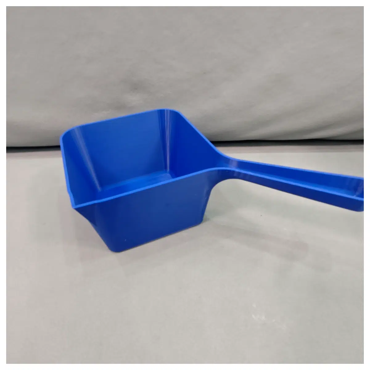 large plastic water dipper scoop for bucket kitchen ladle for soup serving camping hydration tool