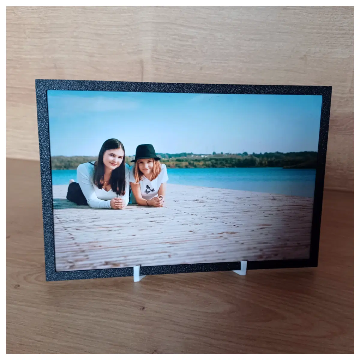 Slim Photo Frame Stand 10x15cm Hanging Display Shelf Wall Decor Photo Frame Holder Minimalist Ornament