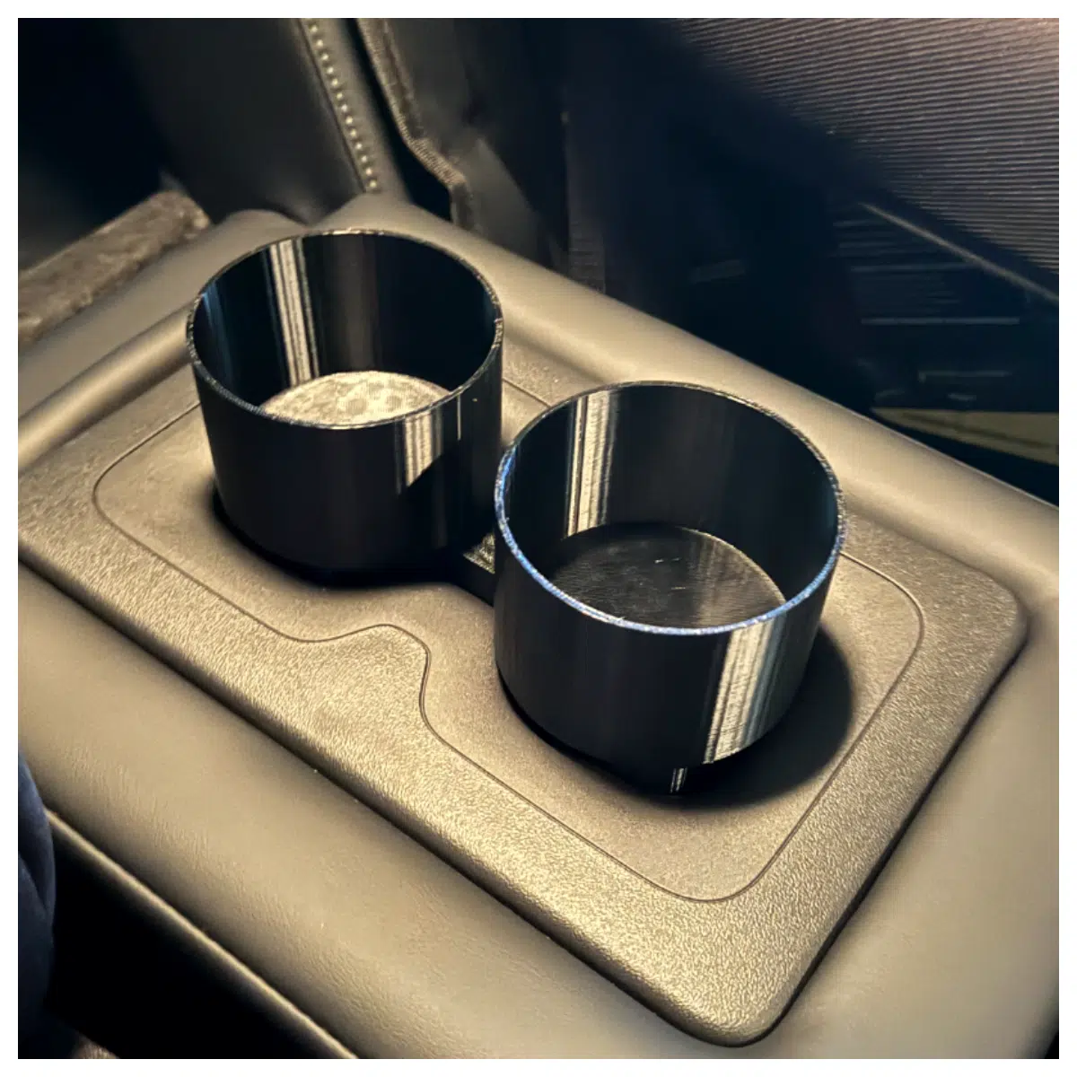 Outlander ZM 22 25 Rear Cup Holder Car Accessory Drink Holder Support Installation Parts Vehicle Interior