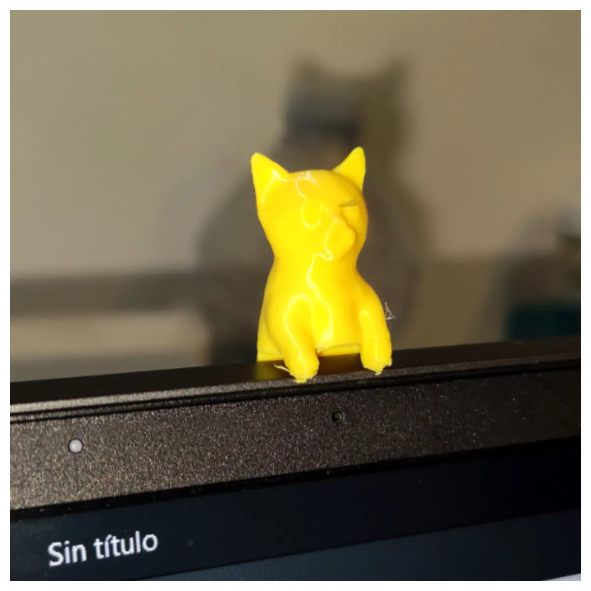 Standing Cat Laptop Stand Creative Desktop Decoration Laptop Stand Cat Figure Computer Accessories Adjustable Laptop Stand Flexible Support