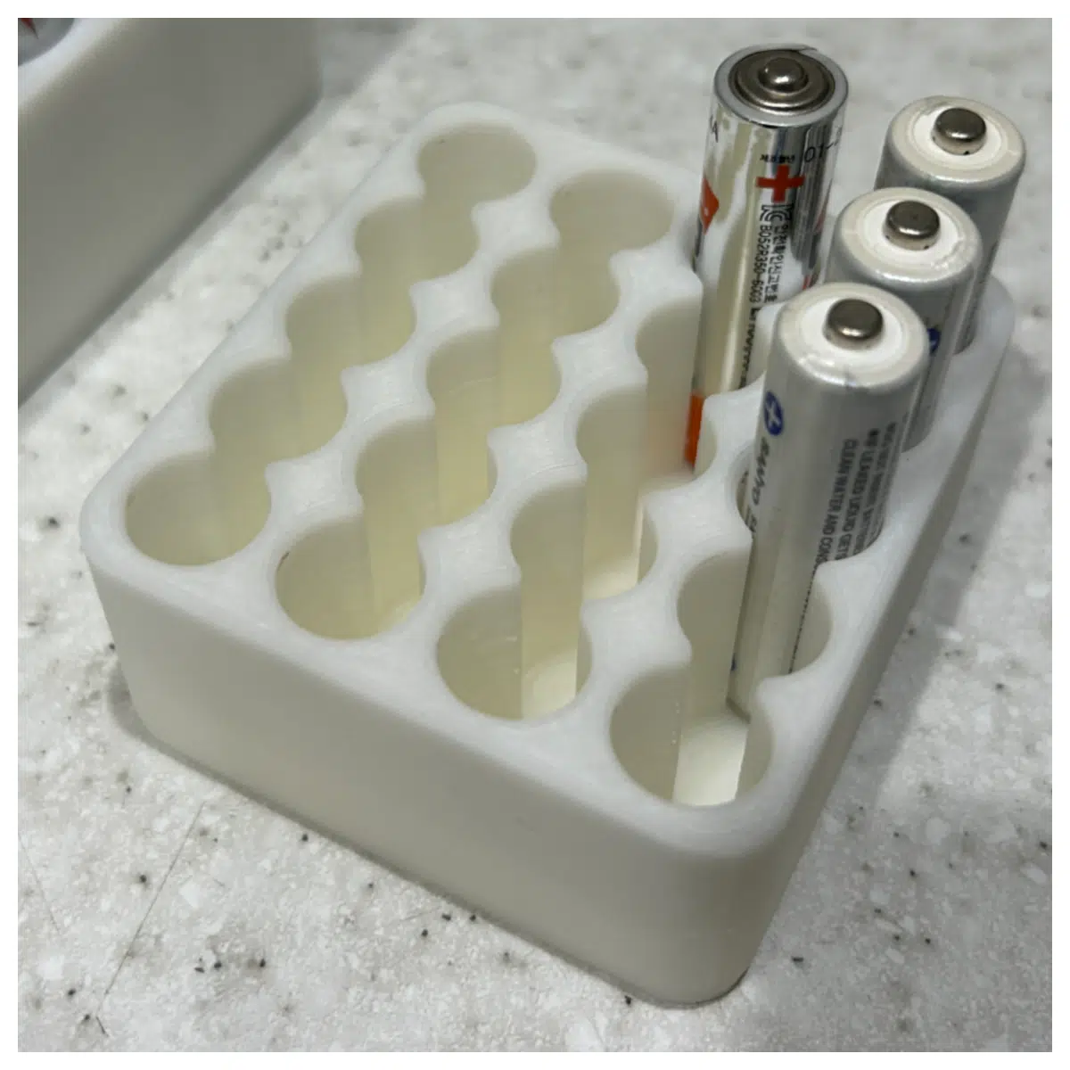 AAA Battery Organizer Box Battery Case Charger Storage Mobile Accessory Battery Storage Container