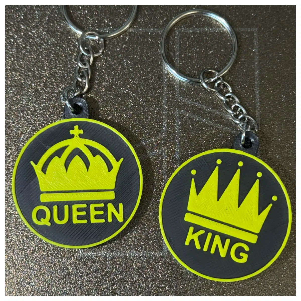 King Customizable Keychain Engrave Personalized Gift Keychains Smart Key Holder Accessories Car Keys