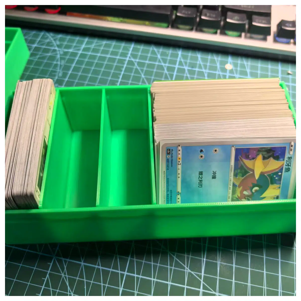 Toy Card Storage Box Game Collection Box Card Organizer Toy Box Storage Box Anime Figures Collection Container Cards
