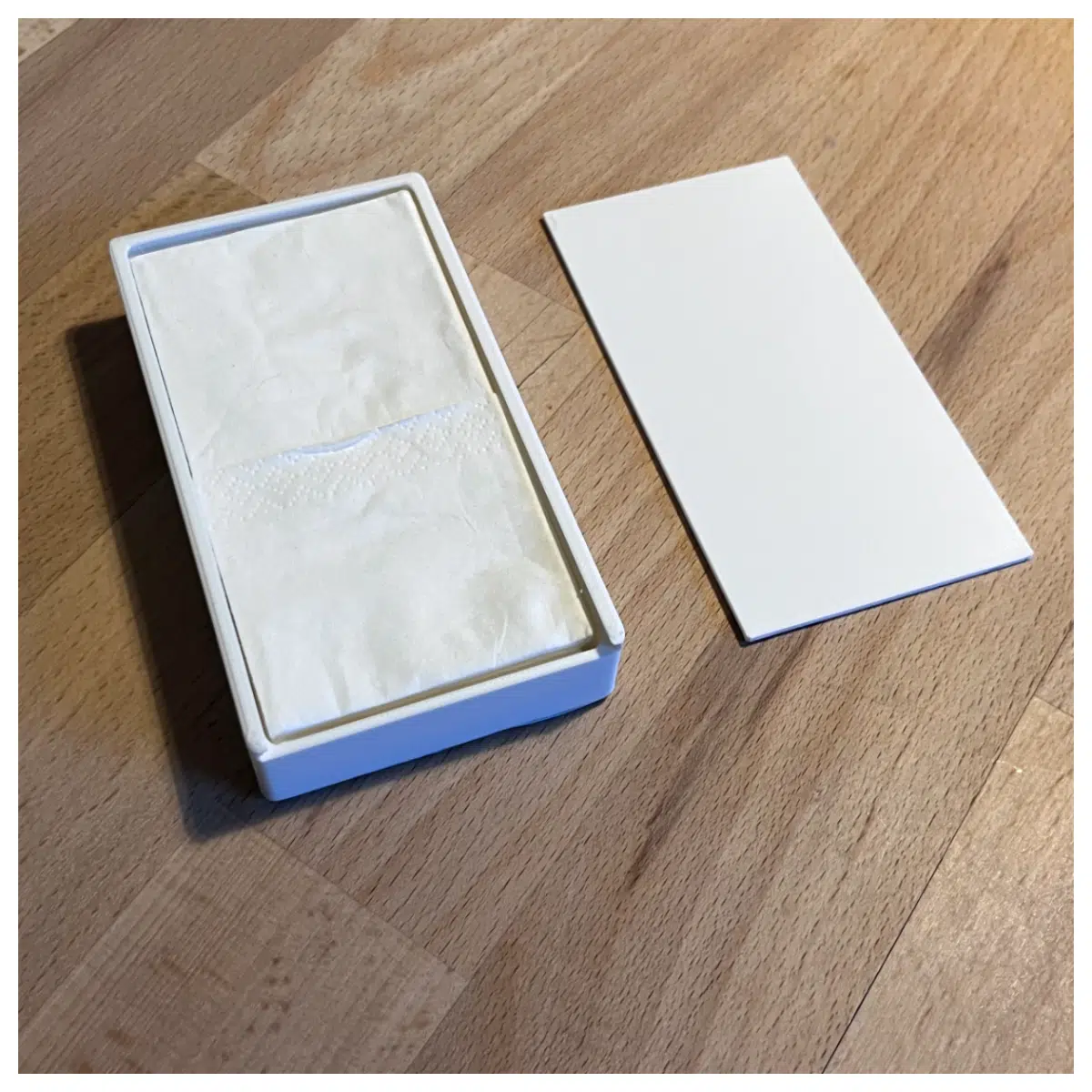 Tissue Box with Lid Compact Storage Box Tissue Holder Office Home Use Tissue Box with Lid