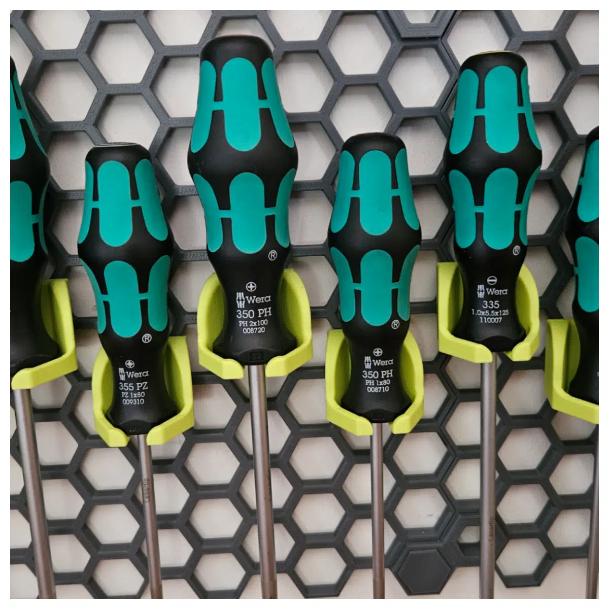 Weire Screw Driver Organizer Honeycomb Board Storage Rack Wall Mounted Tool Storage Home Organization Tool Set Holder