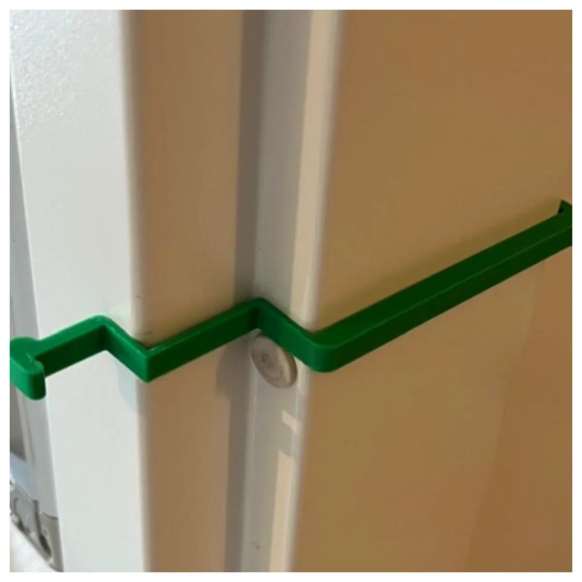 Childproof Door Lock Double Openable Safety Gate for Kids Door Switch Child Accidental Opening Door Lock Accessories Home Security