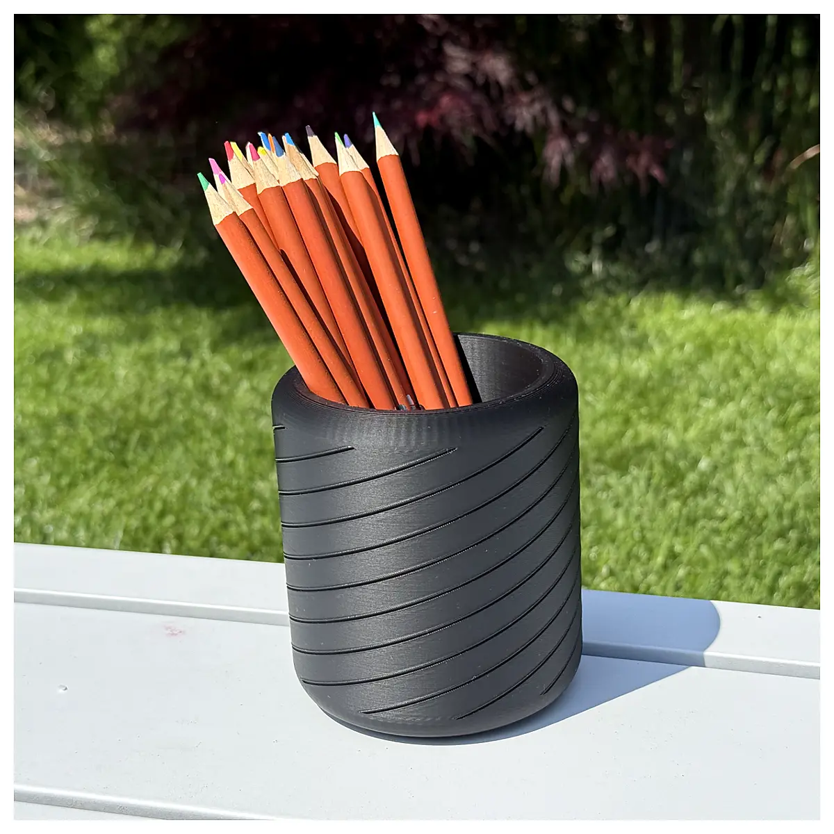 Rotating Spiral Pen Holder Desk Organizer Creative Pencil Case Multi Function Pen Stand Office Study