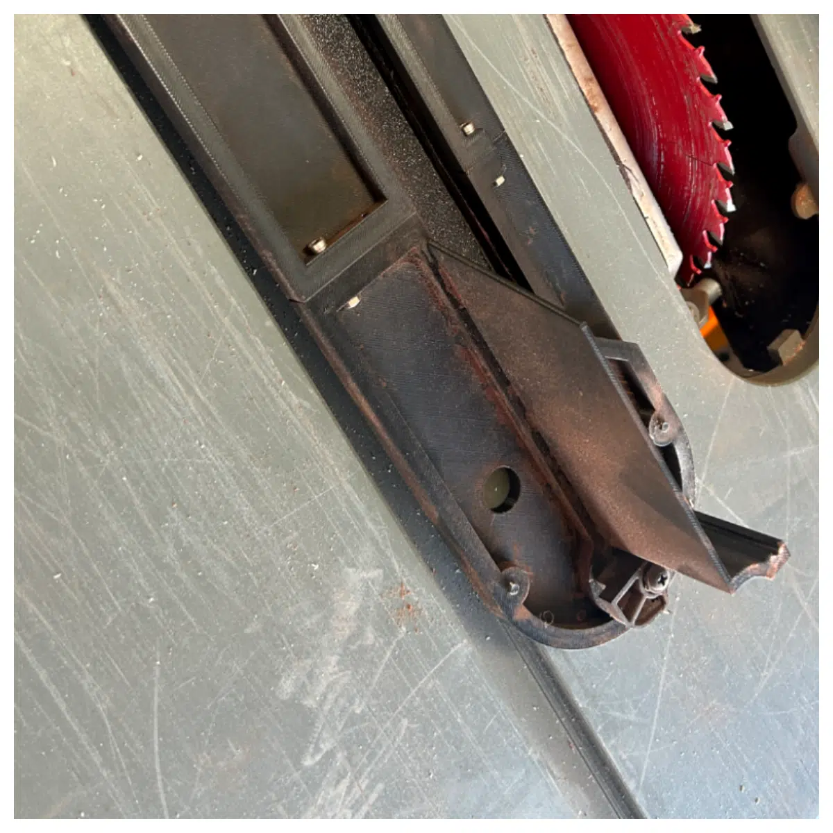 DWE7491RS Throat Plate with Cover Collection System for Angle Grinders Sanding Bands Grinding Accessories