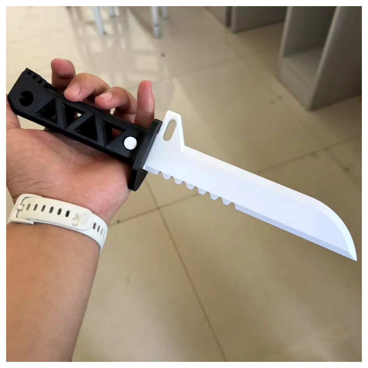 outdoor survival skinning with fixed blade for hunting game processing and camping gear