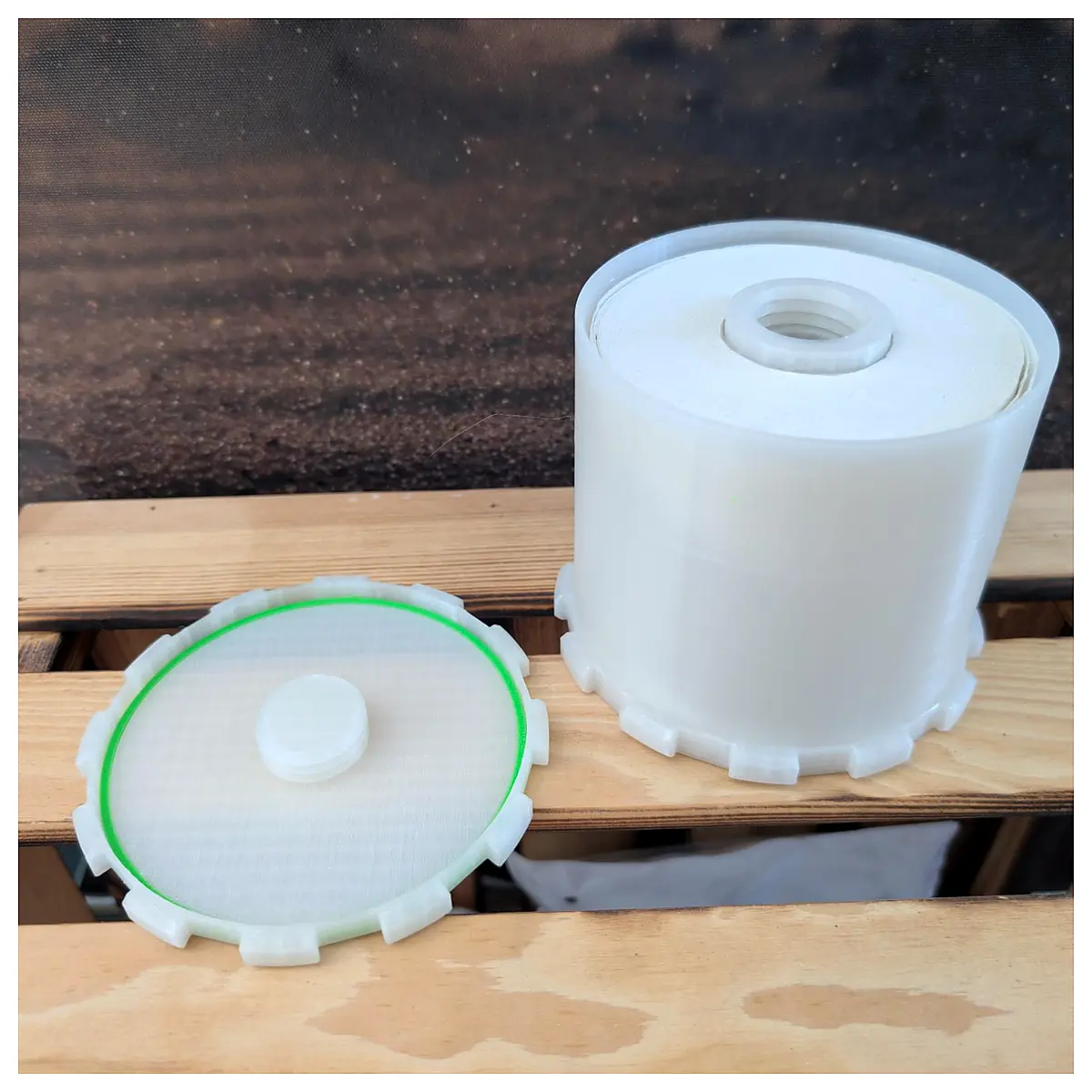 Camping Portable Toilet Paper Holder Multi Layer Organizer Outdoor Travel Emergency Bathroom Accessories