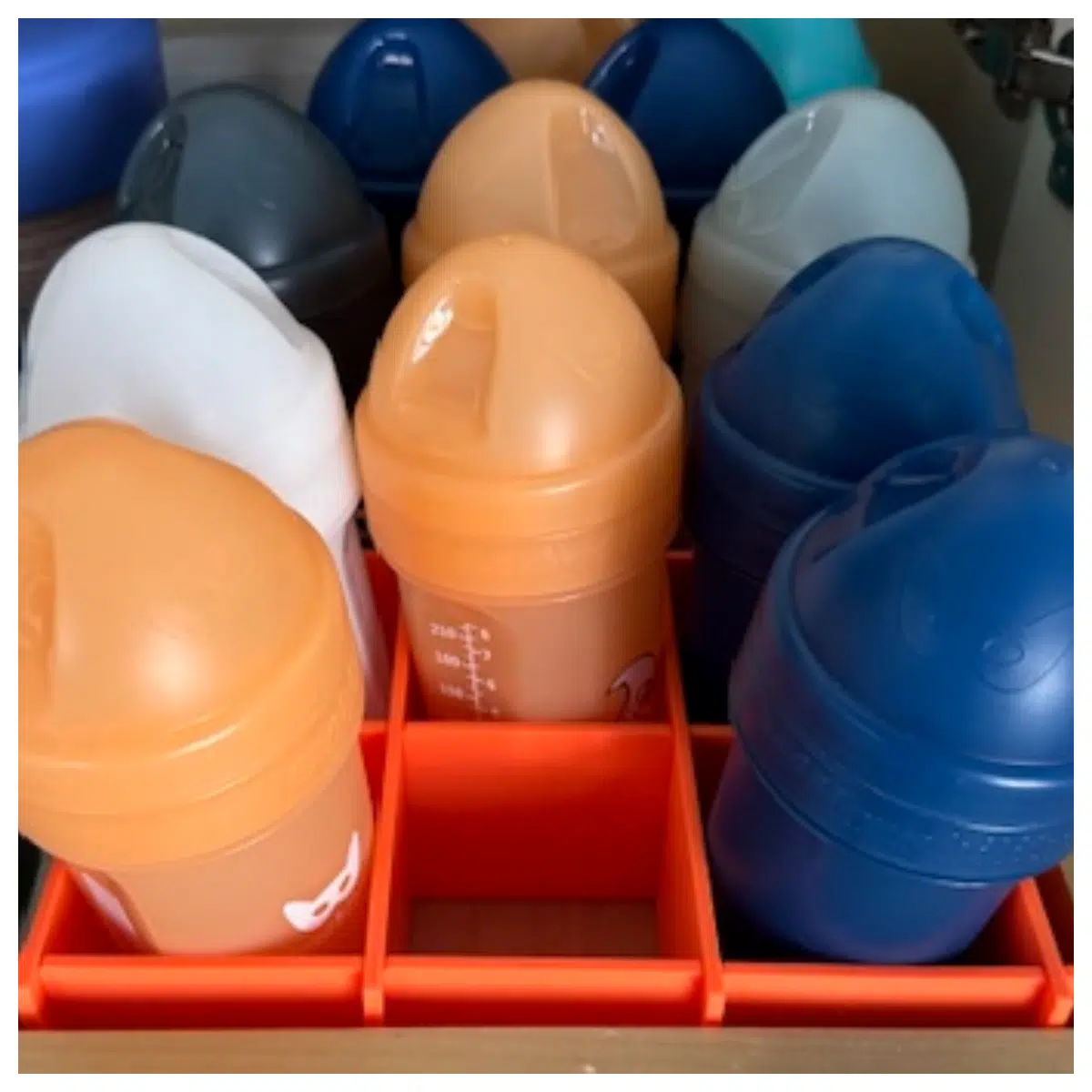 Baby Bottle Organizer Stand Holder Bottle Storage Tray Dispenser Baby Toy Organizer Infant Supplies