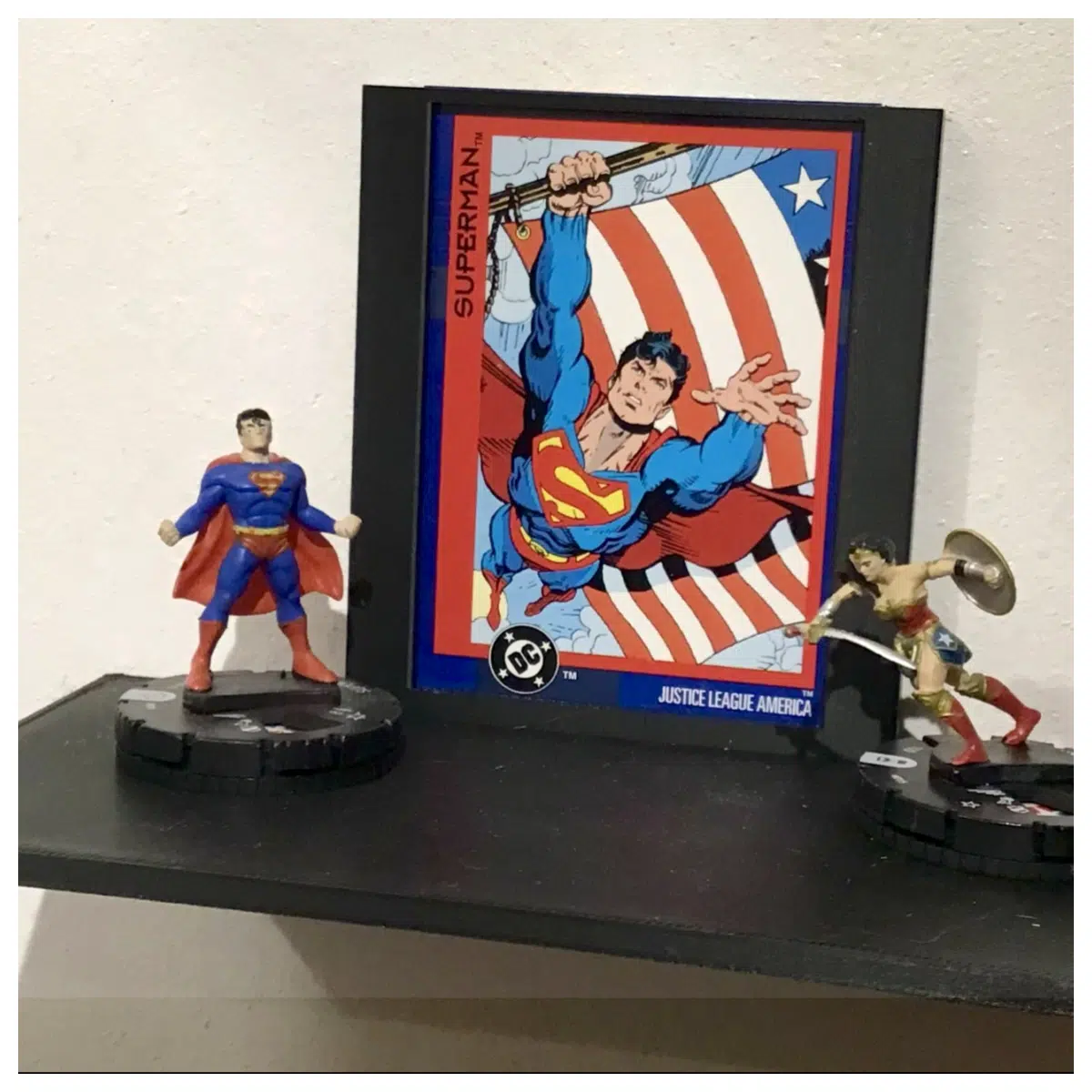 Trading Card Display Stand Anime Card Holder Collection Display Rack Portrait Card Showcase Game Card Storage