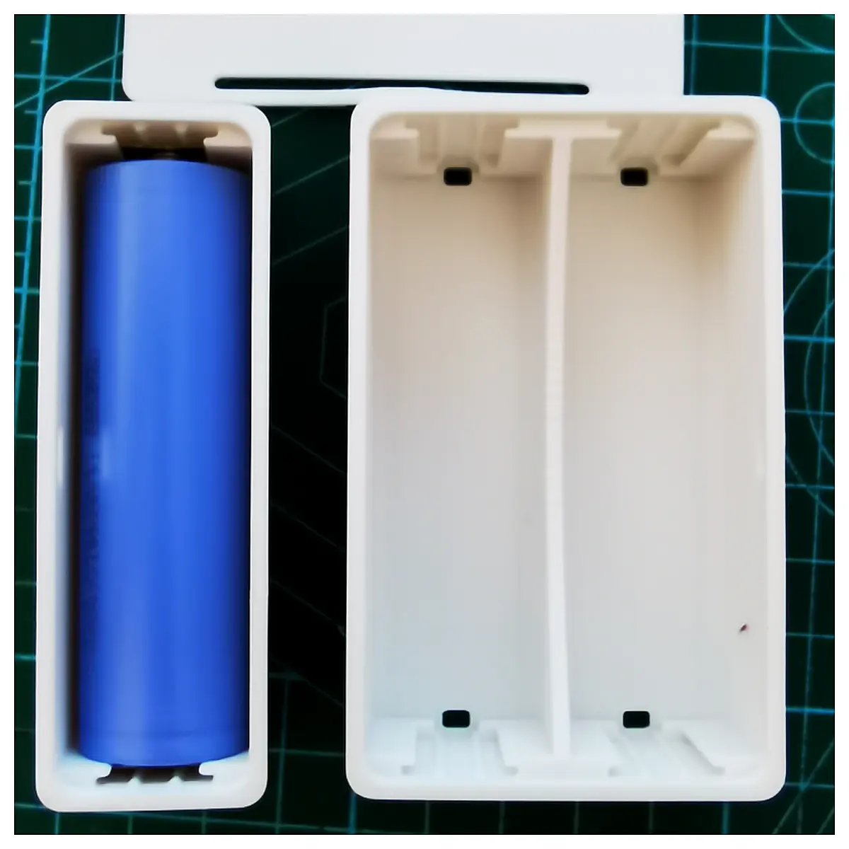 21700 Battery Holder Case with Lid Battery Box Protection Charging Case Battery Storage Accessories