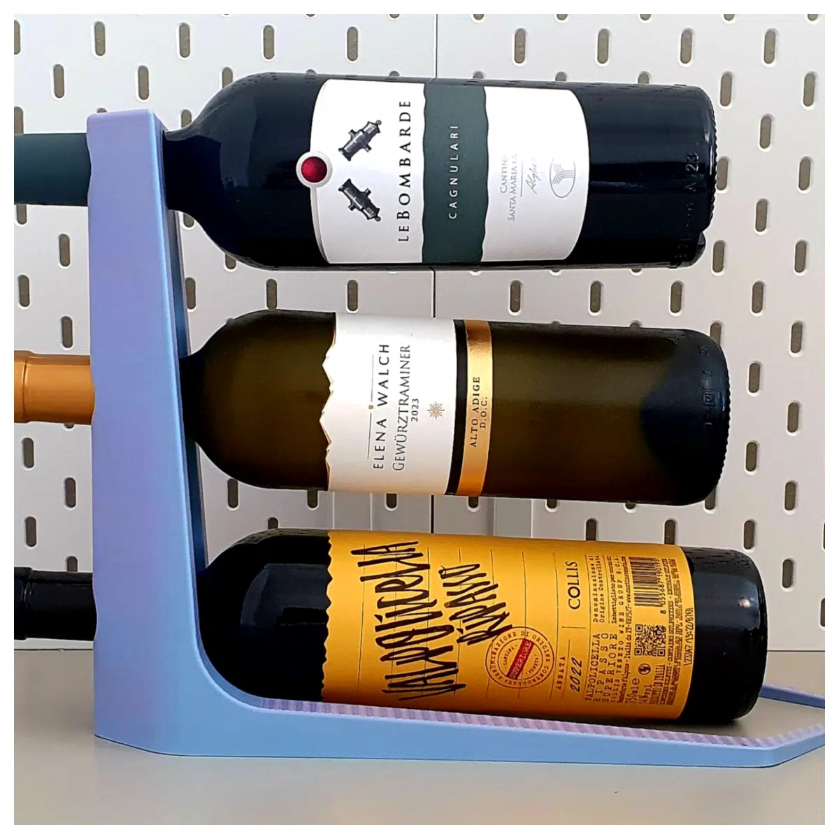 Minimalist Wine Bottle Rack Wall Mounted Wine Cabinet Wine Display Stand for Restaurants Kitchens Wine Storage Solutions