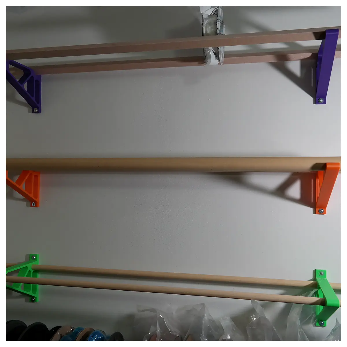 Adjustable Retractable Cable Reel Wall Mount Auto Cable Organizer Support Cable Management System Fast Installation Repair