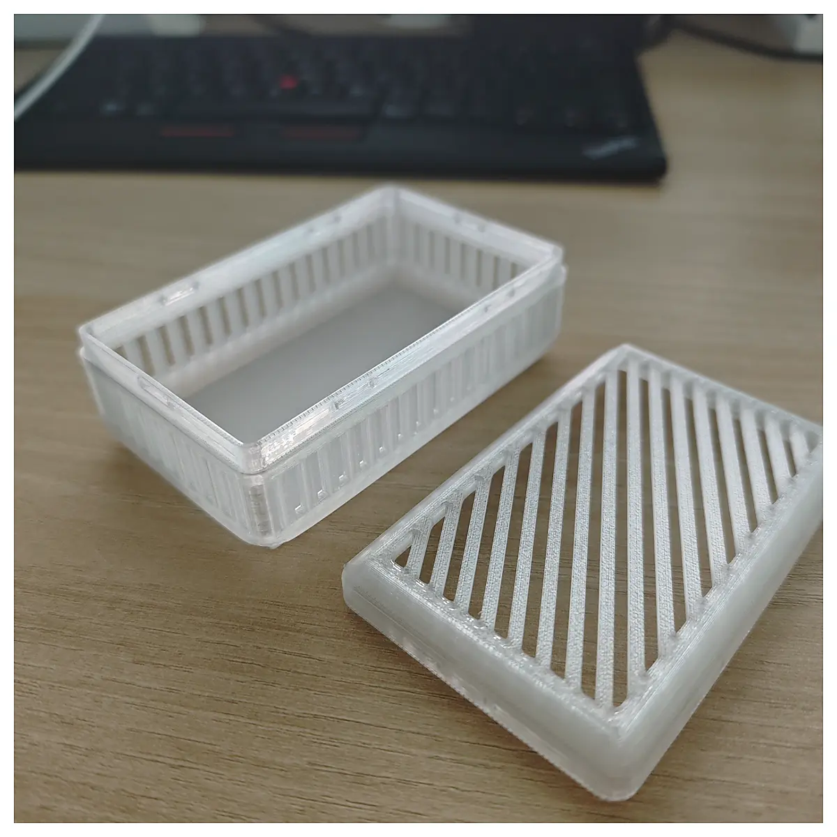 Car Fragrance Box Automotive Air Freshener Scent Diffuser Car Soap Air Purifier Car Accessories Car Decor