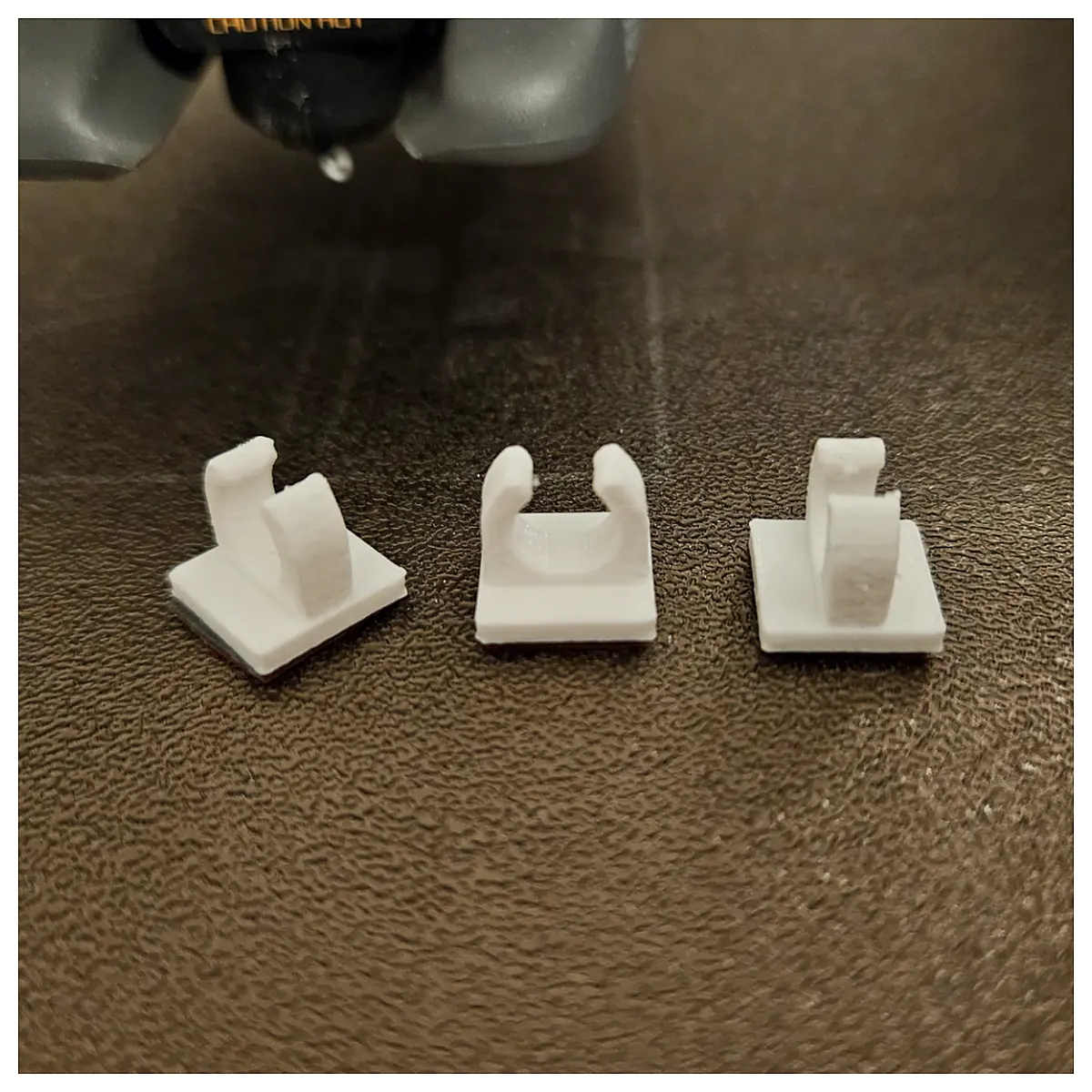 6mm Irrigation Tubing Clamp Wall Mount Clip Irrigation System Parts Drip Irrigation Accessories Installation Clips