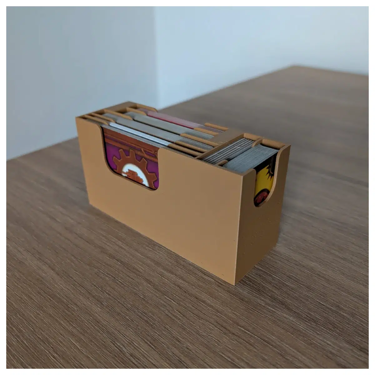 Card Stand Game Card Holder Protector Deck Sleeves Card Stand Unsleeved Cards Collection Display Desktop Card Holder Gaming Accessories