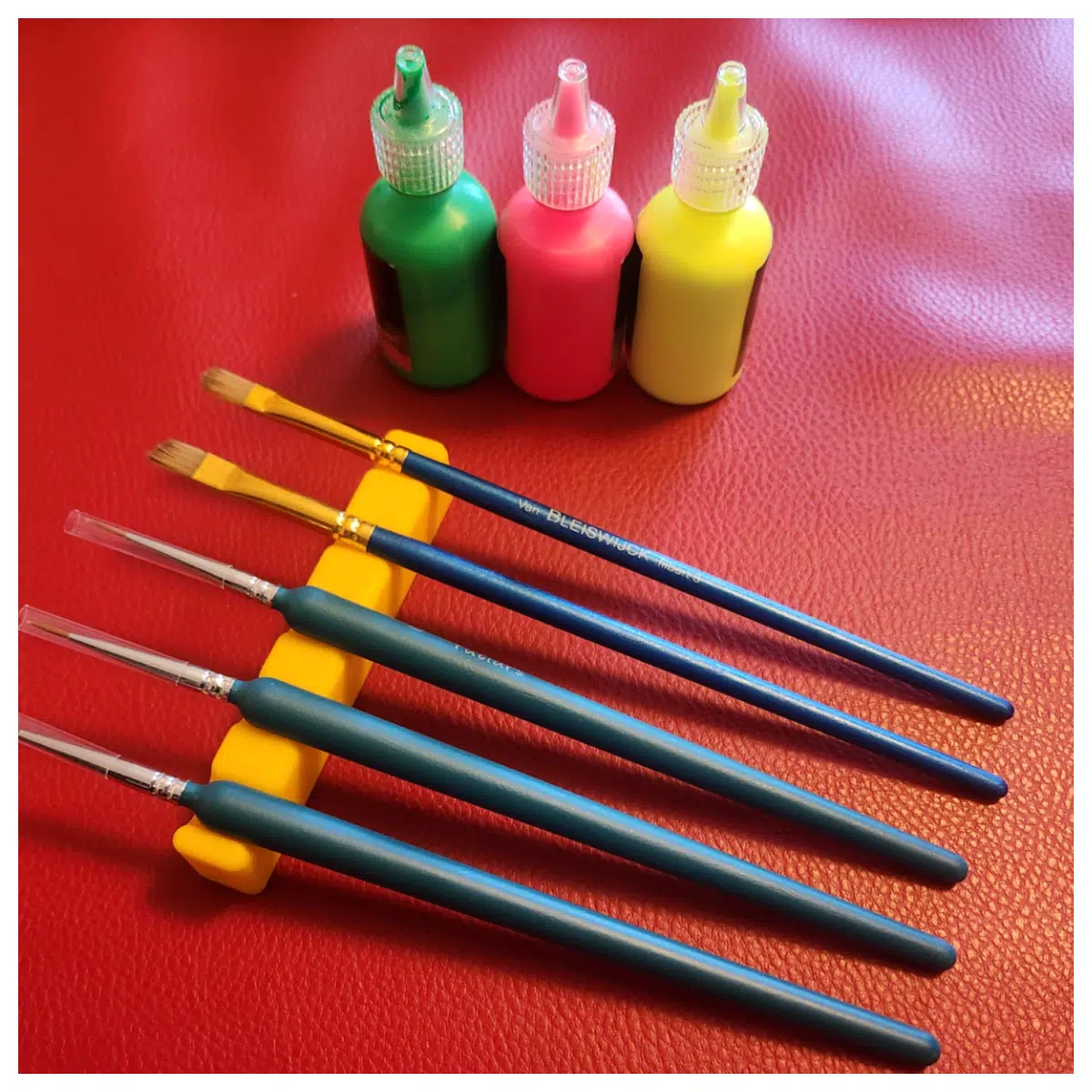 Paint Brush Holder Stand Art Supplies Brush Rack Organizer Painting Accessories Brush Tube Storage