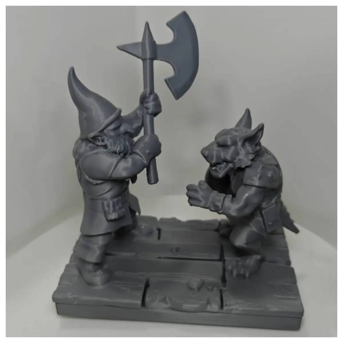 Dwarf with vs Minotaur Miniature Battle Scene Dwarf Toy Kids Roleplay Action Figures